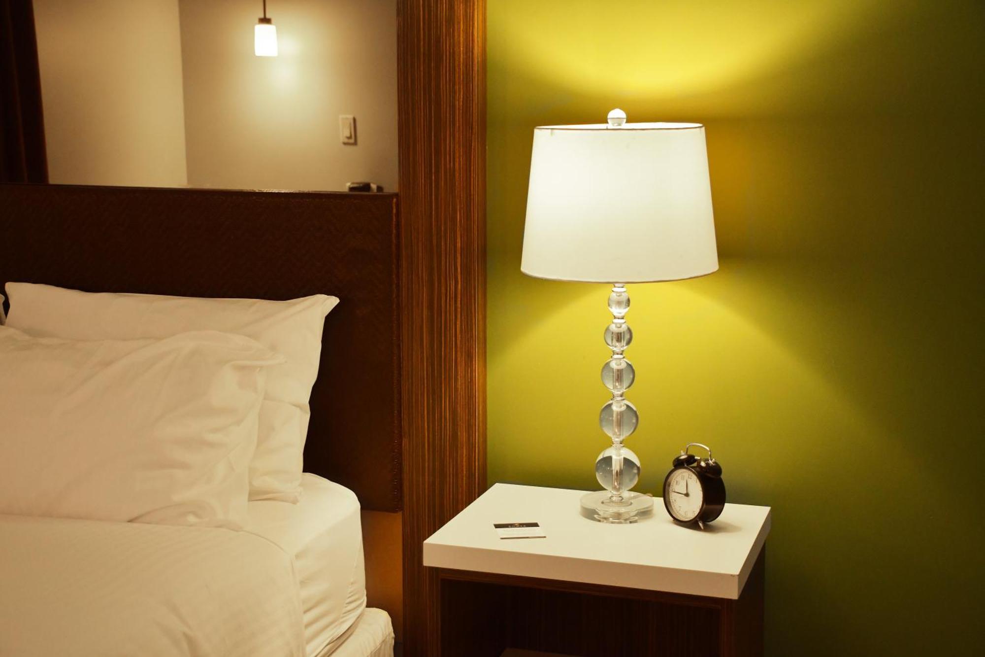 St James Gate By Bower Boutique Hotels Moncton Room photo