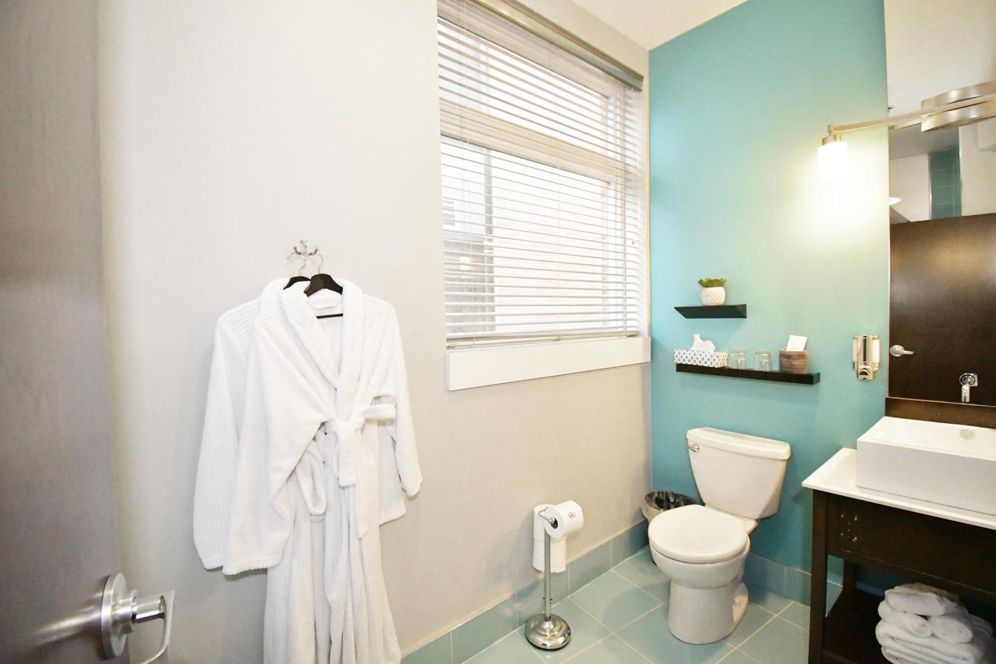 St James Gate By Bower Boutique Hotels Moncton Exterior photo